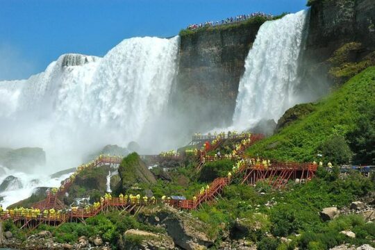 American Falls Tour with Maid of the Mist & Cave: Canada Pickup
