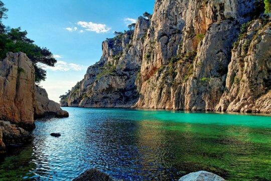 Aix en Provence and Cassis full day private tour
