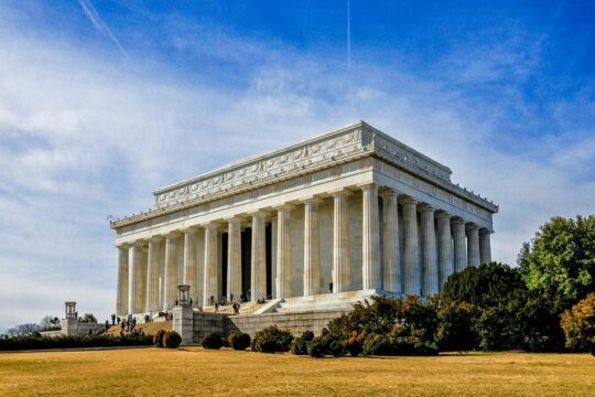 Washington Monument to Lincoln Memorial Tour