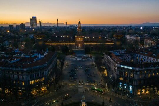 Timeless Elegance: Professional Photoshoot at Sforzesco Castle
