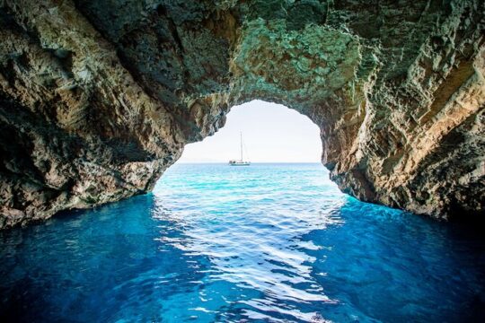 Capri Island Boat Tour from Sorrento with Snorkeling Small Group