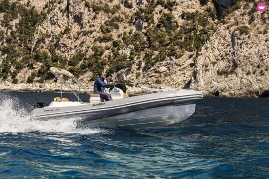 Capri Positano Amalfi with License-Free Boat from Sorrento