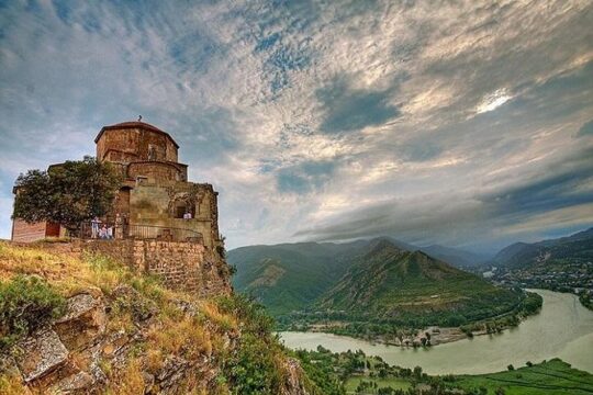 Mtskheta and Uplistsikhe Tour