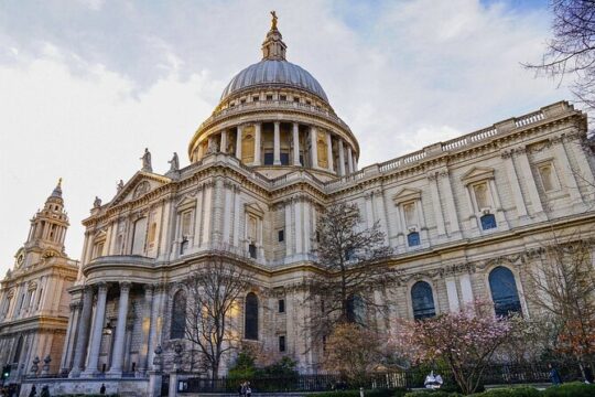 London Blitz Walking Tour Explore City of London Wartime History