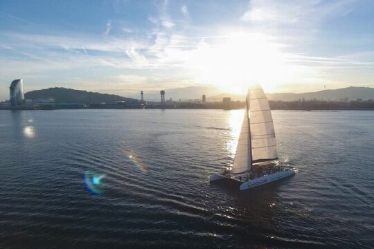 Evening in Catamaran with Live Music Sessions