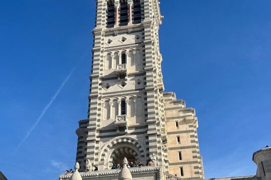 Private 1 day tour from Marseille Cruise Aix Cassis