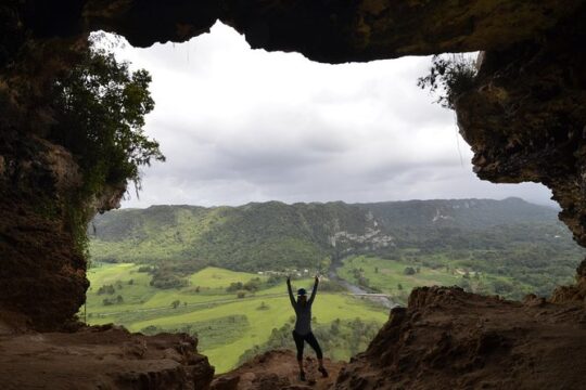 Window Cave Walking Tour from San Juan