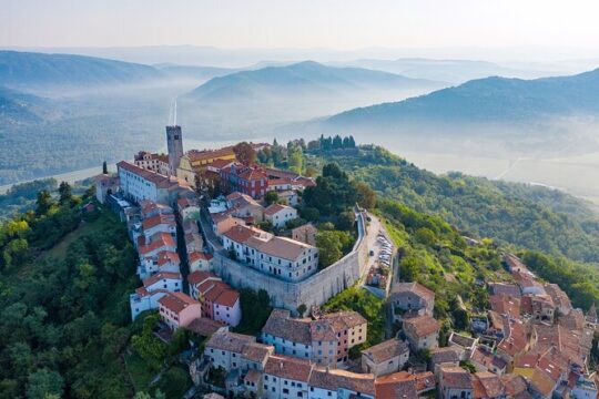 Full Day Trip from Zadar to Medieval Motovun Via Scenic Routes and Stops