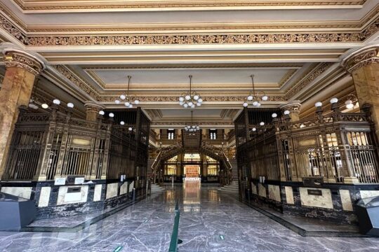 Walk through the Historic Center of the CDMX