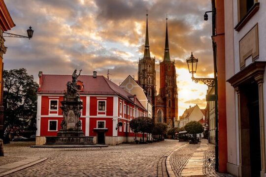 Fascinating Highlights of Wroclaw - Walking Tour
