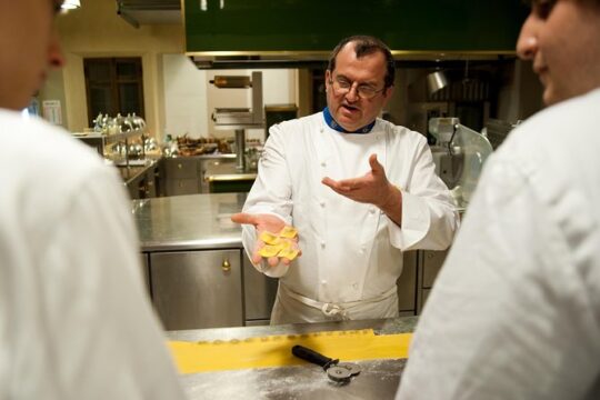 From the Culatello tasting to the cooking lesson with rolling pin