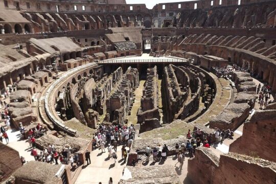 Discover Rome Colosseum and Arena Walking Tour