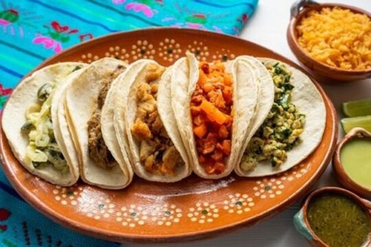 Street Food Tour in Cancun with a Local Guide