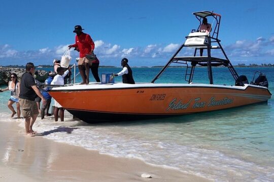 Swimming Pigs, Snorkeling and Beach Tour in Nassau Bahamas