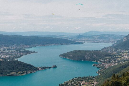 Private Tour to Annecy from Lyon with Cheese Tasting and Options