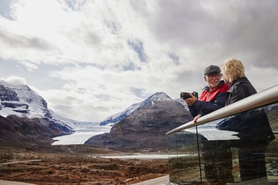 Small Group 2 Day Tour Icefield Lake Louise and Moraine