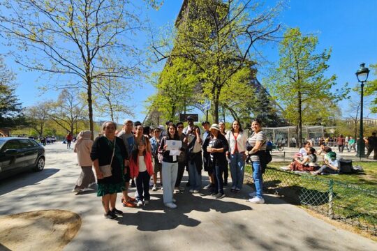 Eiffel Tower with Summit and 2nd Floor Access Guided Tour Options
