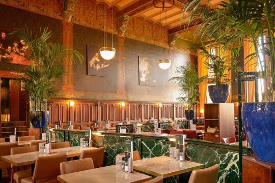 Amsterdam: Bike Rental and Dinner or Lunch