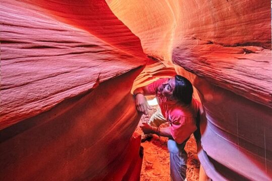 Wind Pebble Canyon Full adventure through Antelope Canyon