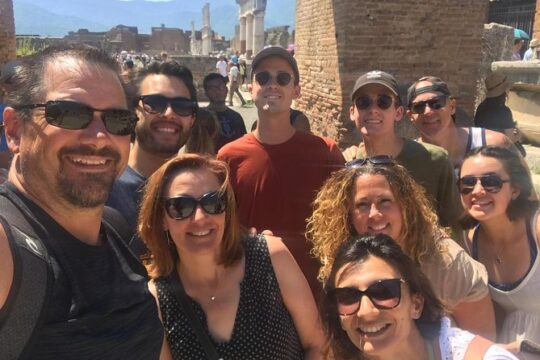 Skip-the-lines Private Tour of Pompeii Including the Theatre the Forum and all Highlights