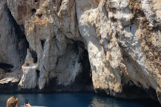 Alghero Private Day Boat Trip to Porto Conte Park