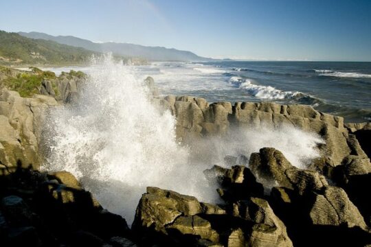 Punakaiki Blow Holes & Pancake Rocks Scenic Tour
