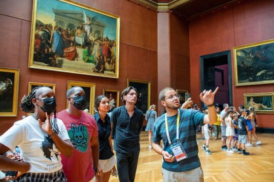 Small-Group Louvre Tour (Max 6 Guests) Highlights w/ Expert Guide
