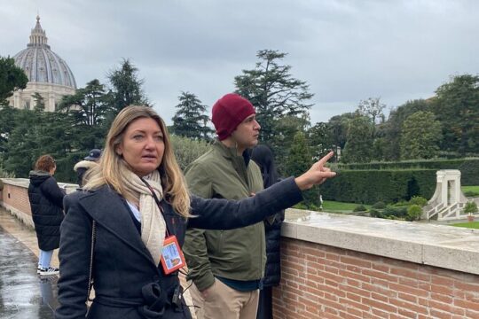 Vatican Museums and Sistine Chapel Tour with Entry to St. Peter's