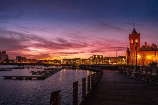 Ultimate Cardiff 10 Hour Day Tour