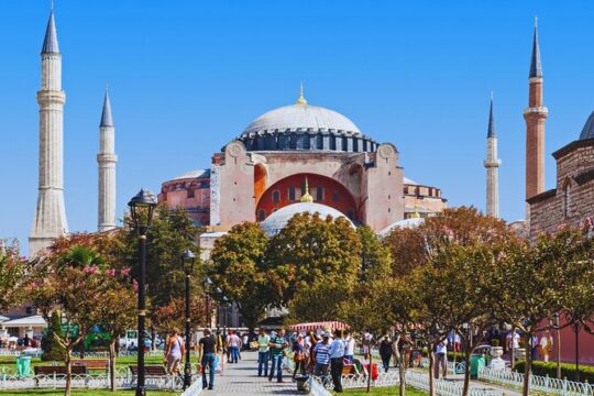 ISTANBUL OLD CITY TOUR - From Hagia Sophia to the Grand Bazaar