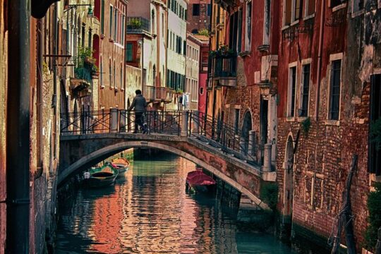 Shadows of Venice A Nighttime Ghost Walk