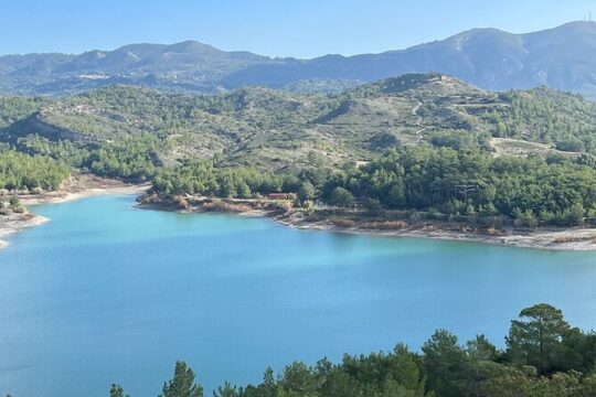 Rhodescape Park Shared Guided Hike Tour