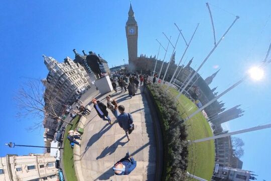 River Thames Walk From Big Ben to Tower Bridge