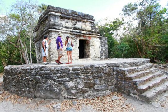 Incredible Island Tour in Cozumel and Mayan Ruins with Snorkeling