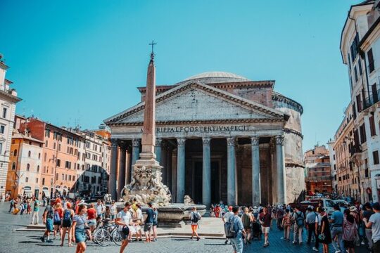 Exploring Rome's Rich Heritage: Pantheon and Jewish Ghetto