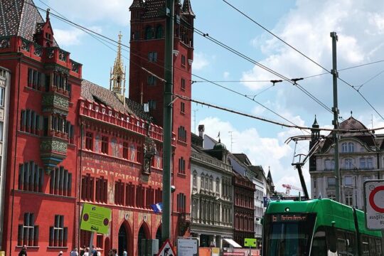 Basel: Private Customizable City Walking Tour