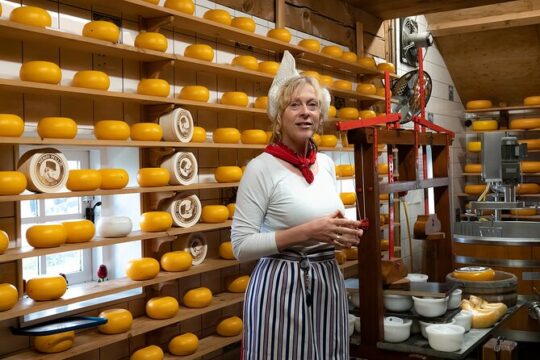 Amsterdam Tour to Zaanse Schans and Visit Keukenhof