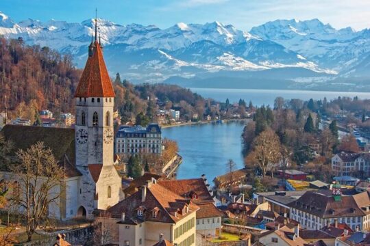 Explore Thun in 60 minutes with a Local