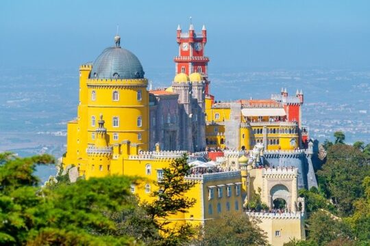 Sintra Private Half Day from Lisbon with Skip the Line to Pena