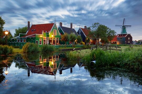 Private day trip from Amsterdam to Zaanse Schans and back