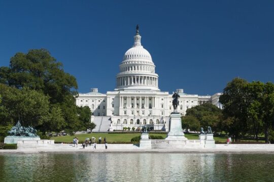 US Capitol Walking and Morning Bus Tour Plus Arlington Tour