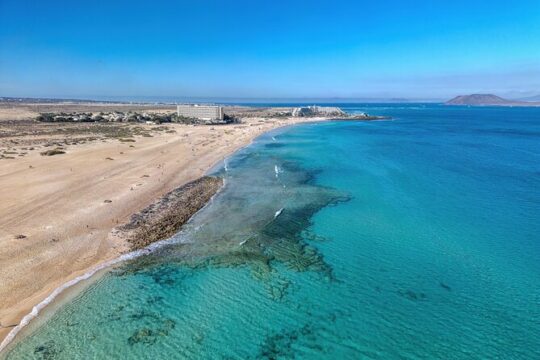 Contrast of Fuerteventura to Isla de Lobos