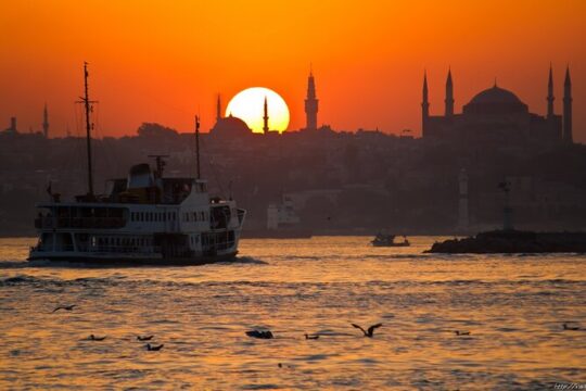 Bosphorus Sunset Tour with 1 hour break on the Asian side