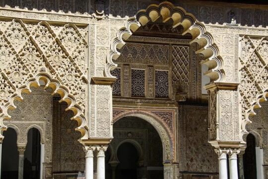 Royal Guided Tour Alcazar of Seville Entrance with Official Guide