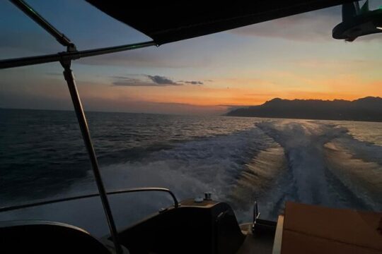 Luxury Sunset: Exclusive Cruise on the Amalfi Coast