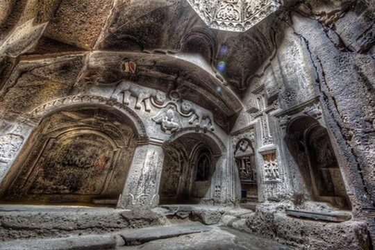 Private Guided Tour to Garni, Geghard and Tsaghkadzor