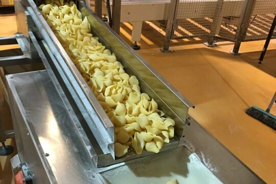 Private Gastronomic Tour Mozzarella Limoncello Oil and Pasta