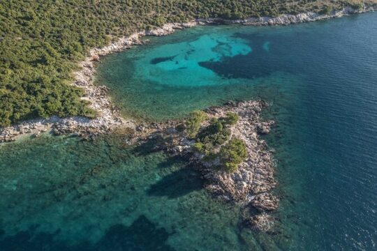 Speedboat tour to Blue Cave and Blue Lagoon