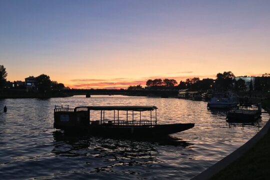 Private Vistula River Boat Tour & Rental