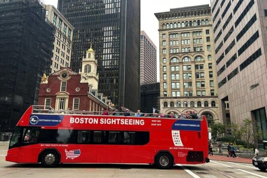 Hop on Hop off Boston and Charlestown Tour